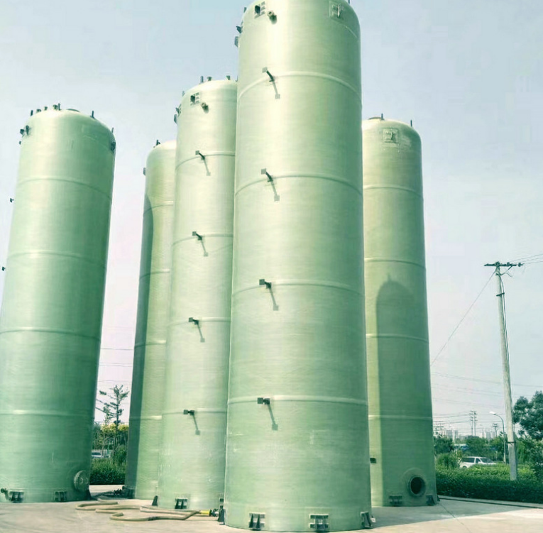 玻璃鋼儲(chǔ)罐的優(yōu)越性